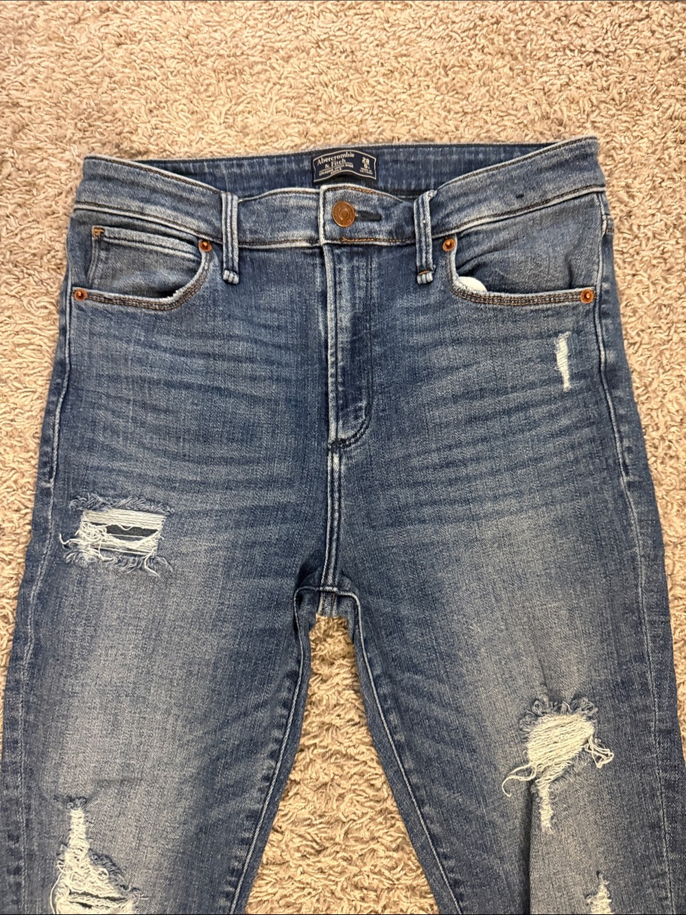 Abercrombie & Fitch Distressed Dark Blue Skinny Jeans - Picture 2 of 6